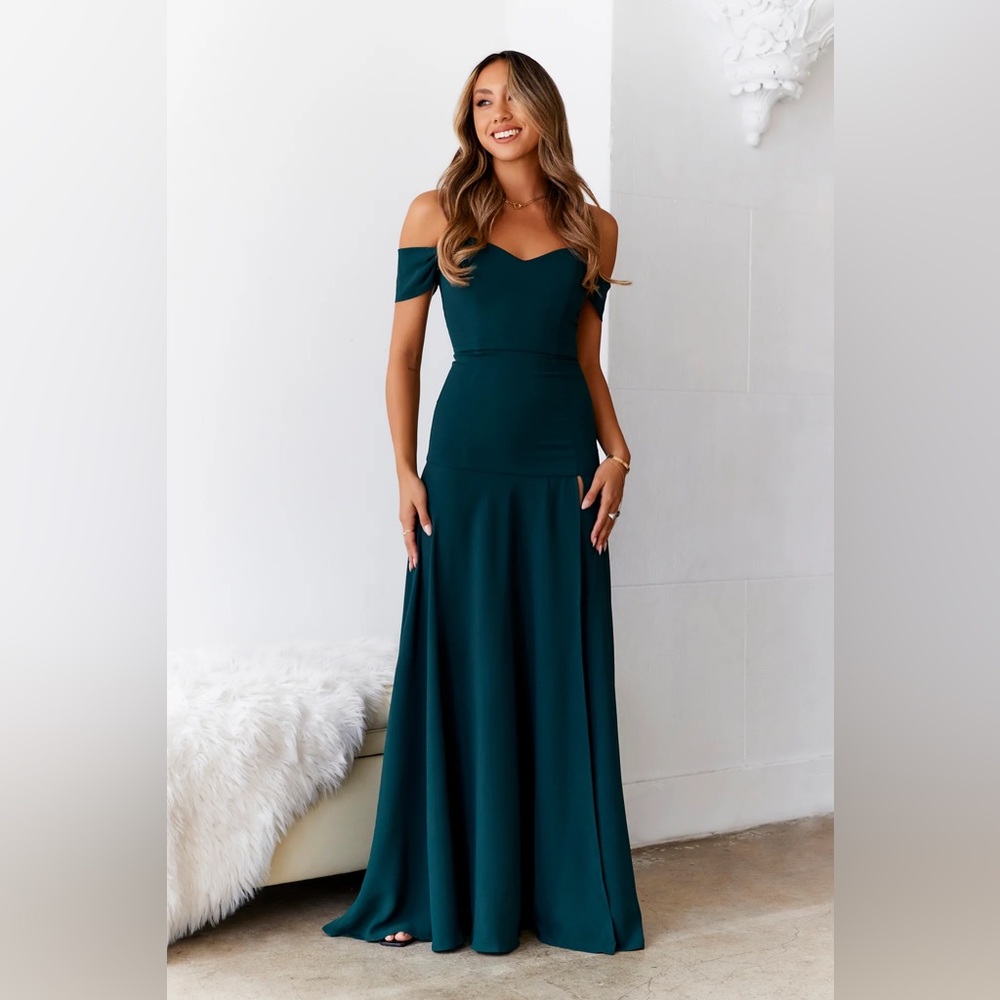 Hello Molly Dear Emila Blushing Cinderella Maxi Dress- NWT Size Womens Small